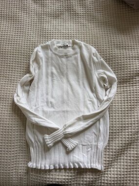 Farrow White  Sweater